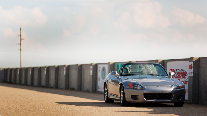 Illustration for article titled Straight Pipe Time Attack - Edmonton